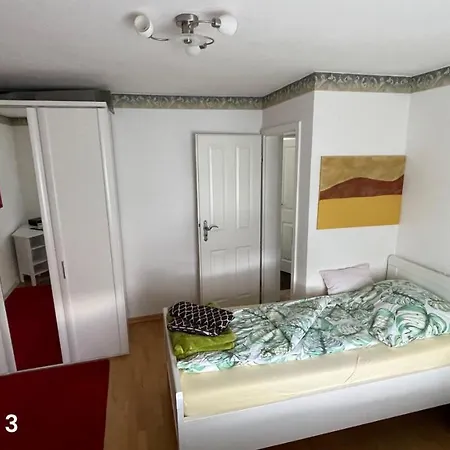 Апартаменты Wohnen Im Bergischen Fachwerk Оверат