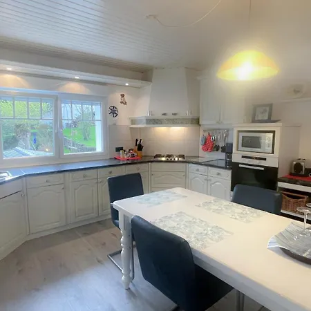 Wohnen Im Bergischen Fachwerk * Оверат